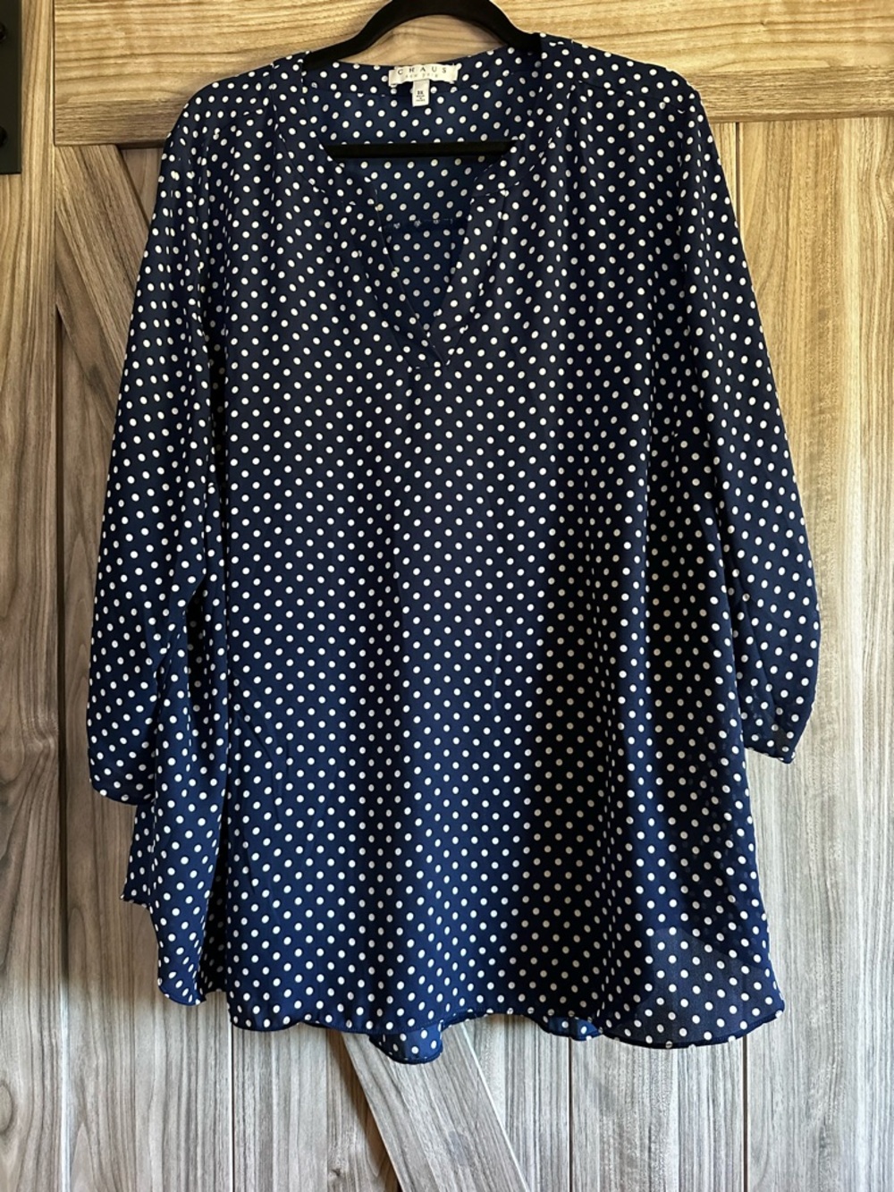 Buy 2 Get 1 Free! Chaus Roll Tab Split Neck Tunic Blouse - Navy & White 3X